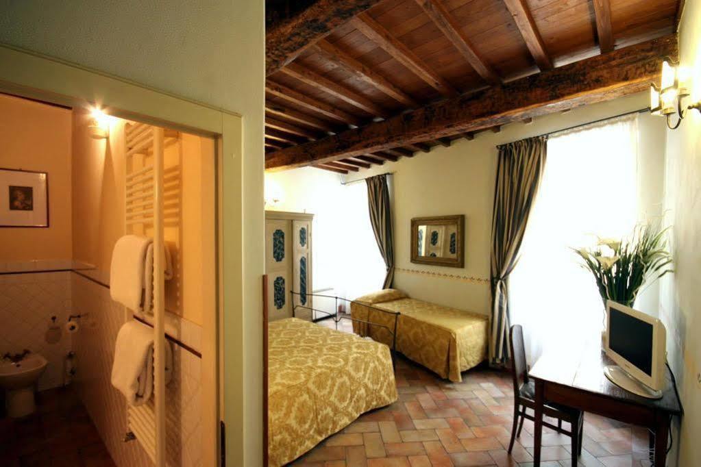Baldovino Di Monte Bed & Breakfast มอนเต ซาน ซาวิโน ภายนอก รูปภาพ