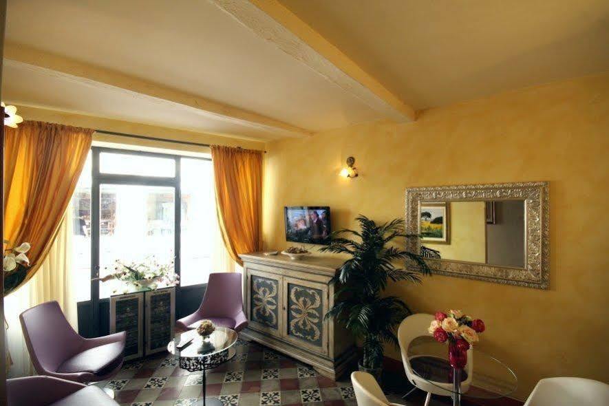 Baldovino Di Monte Bed & Breakfast มอนเต ซาน ซาวิโน ภายนอก รูปภาพ
