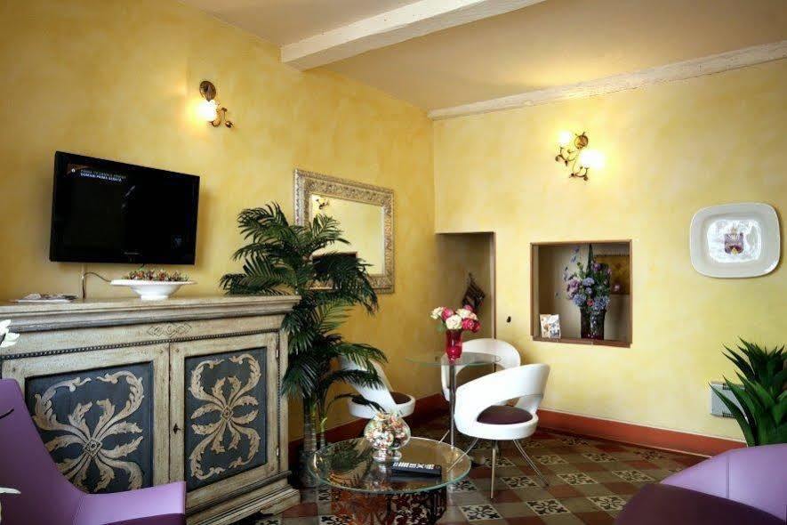 Baldovino Di Monte Bed & Breakfast มอนเต ซาน ซาวิโน ภายนอก รูปภาพ